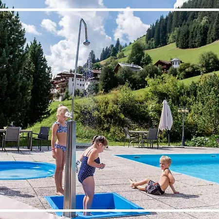 Gutshof - Urlaubsresort Hafele Διαμέρισμα