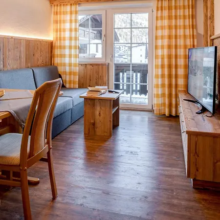 Gutshof - Urlaubsresort Hafele Apartman Sankt Jakob in Defereggen