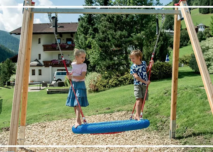 Gutshof - Urlaubsresort Hafele דירה