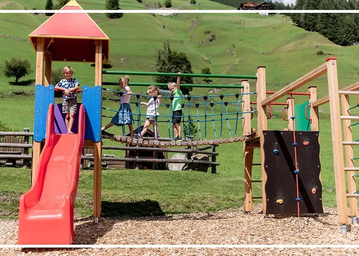 Gutshof - Urlaubsresort Hafele *