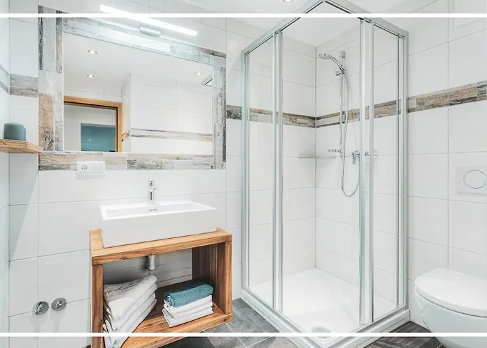 Gutshof - Urlaubsresort Hafele דירה *