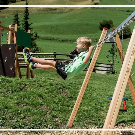 Gutshof - Urlaubsresort Hafele Lägenhet